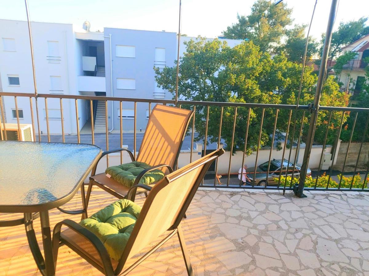 Apartman Arija-Pino Водице Екстериор снимка