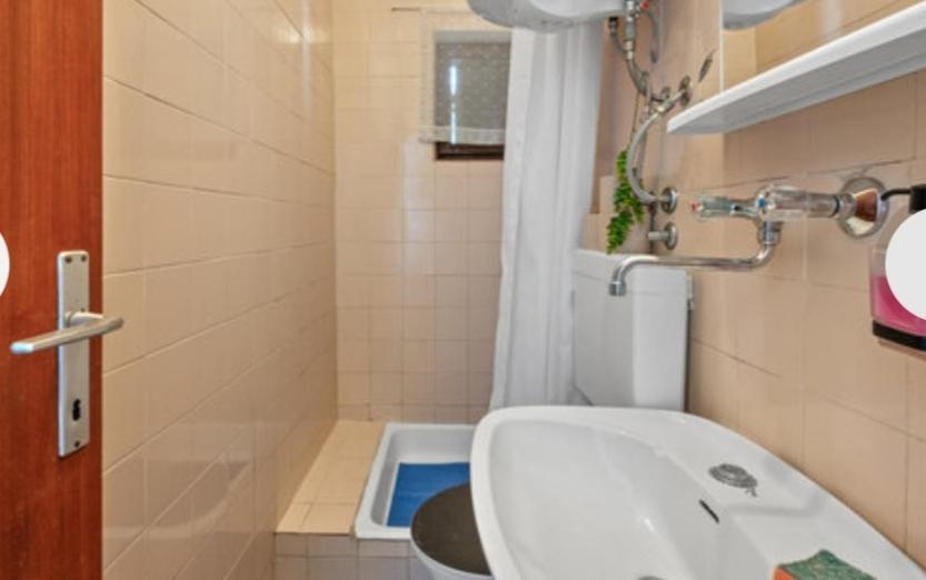 Apartman Arija-Pino Водице Екстериор снимка