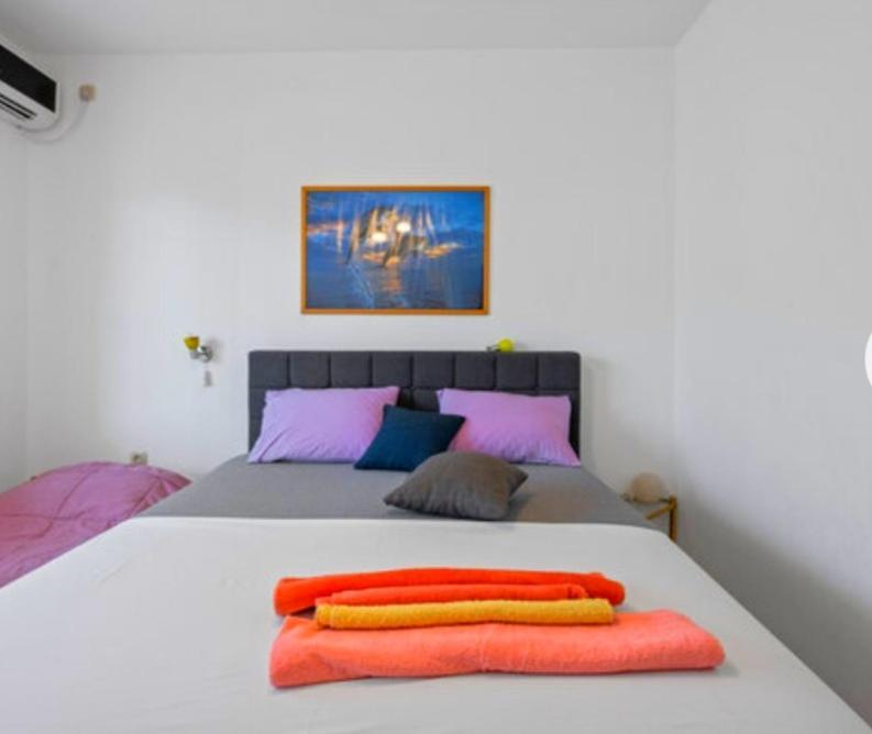 Apartman Arija-Pino Водице Екстериор снимка